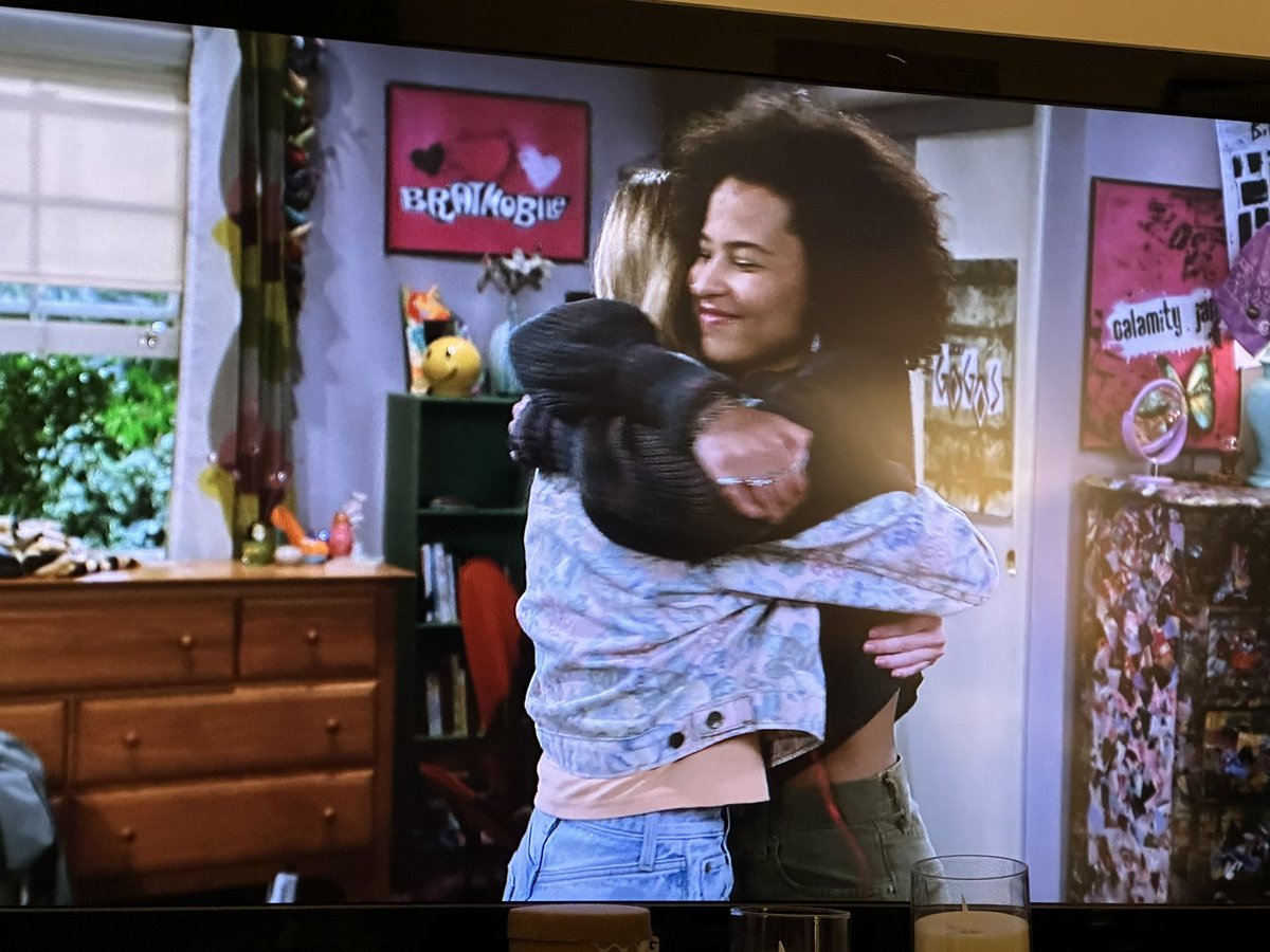 Hayley Rosenblum tweet media