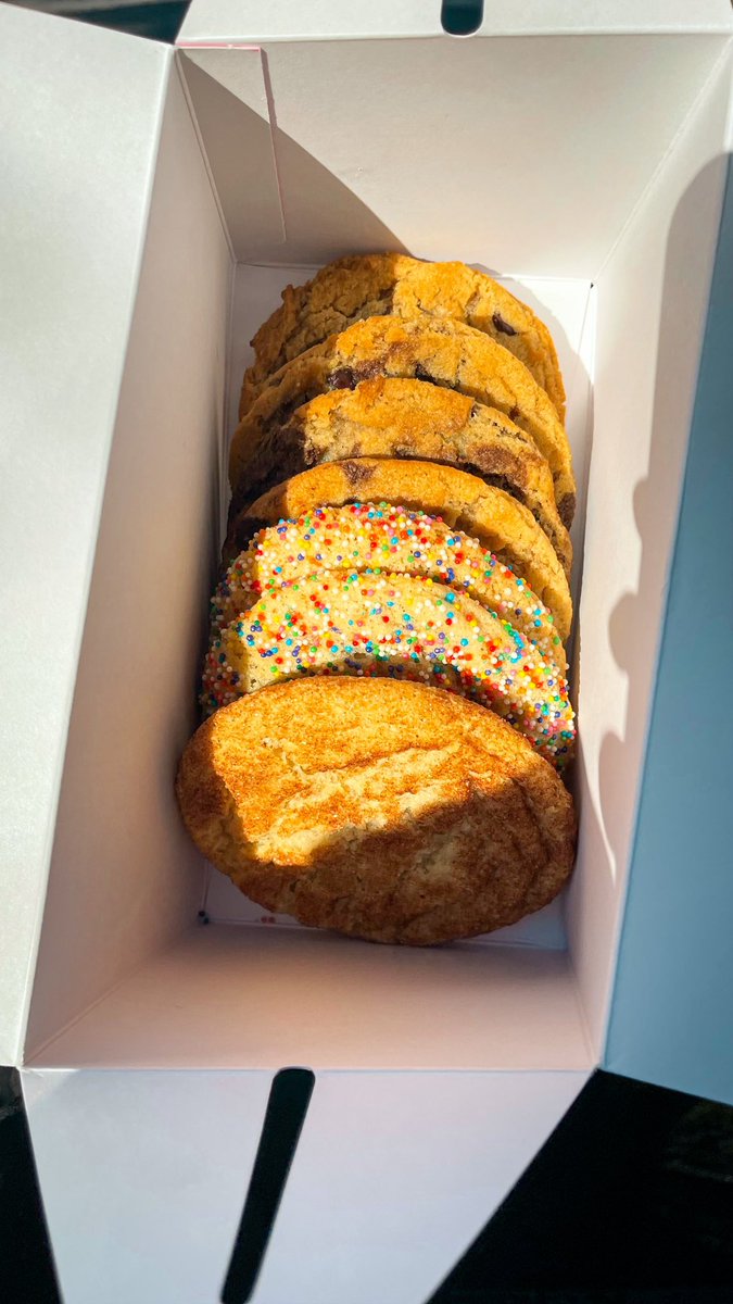 Bando Stone Island tweet media