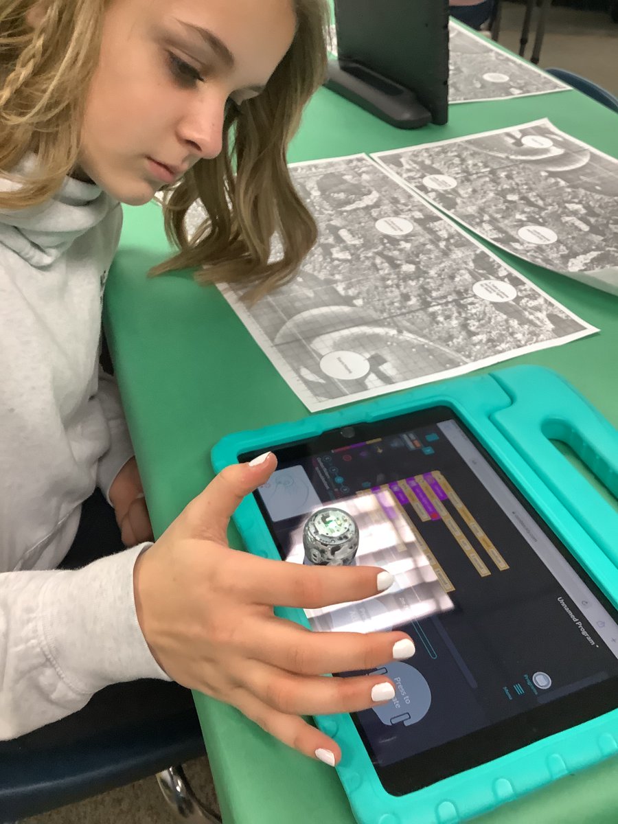 STEMatCCS's tweet photo. "Mission to Mars" #programmers in sixth grade used OzoBlockly to move their @ozobot across the Mars surface, from start to finish, completing tasks (take photo, dust solar panels), returning with a sample. #100DaysOfCode #coding #ozobot https://t.co/L6CQnEHK9S