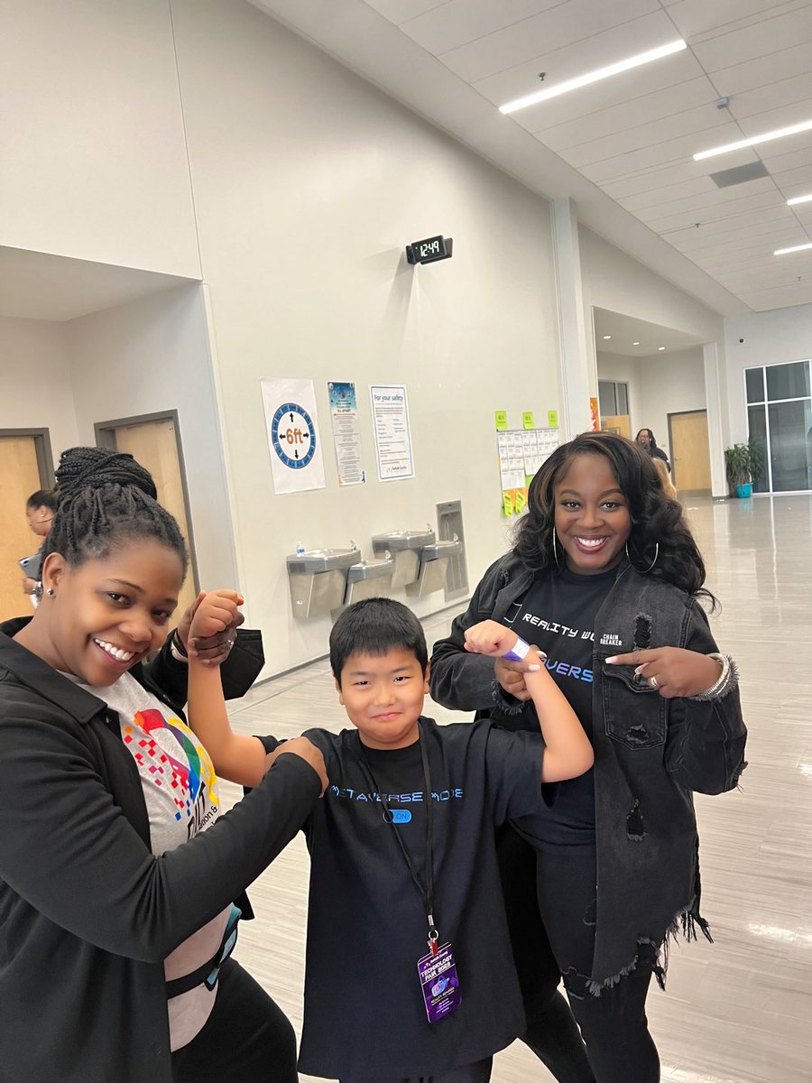 DecaturEducator's tweet image. Had a blast supporting my students at the #DCSDTechFair23 yesterday! I’m so proud of them! Thank you @dekalbschools @dekalbschoolsIT for putting on such an engaging and organized event!♥️👩🏾‍💻🕹️🤖⚙️ @ITSTechyNatasha @ITSAshley_NTech 

#DigitalDreamers #DCSD #STEM #STEAM
