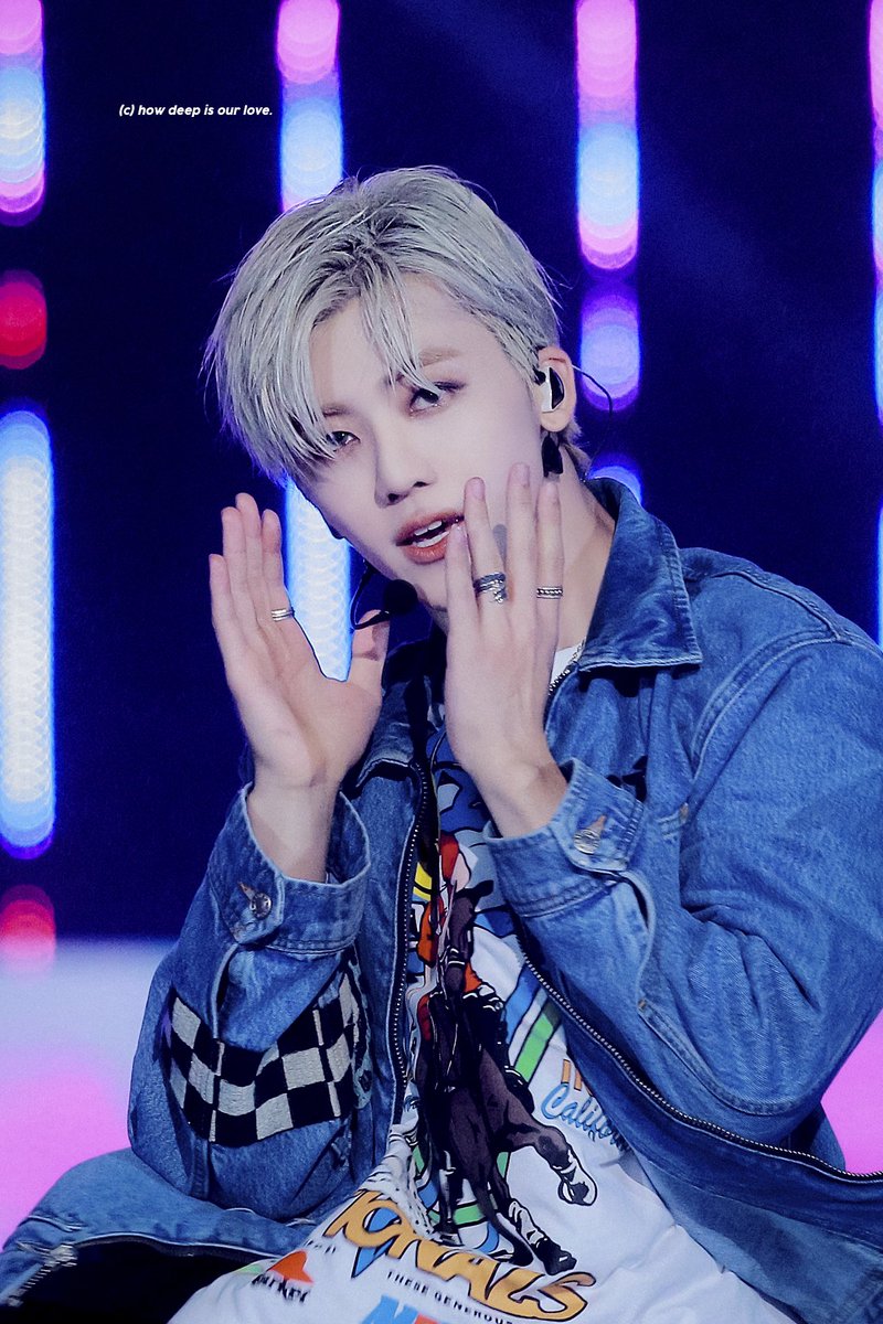 이제⁶⁵ tweet media