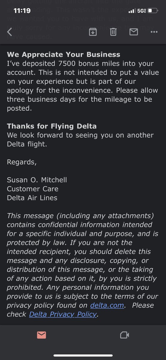 thang_leon's tweet photo. Keep your 7500 points @delta. You have me a free headache. https://t.co/nRPg6NnAC9