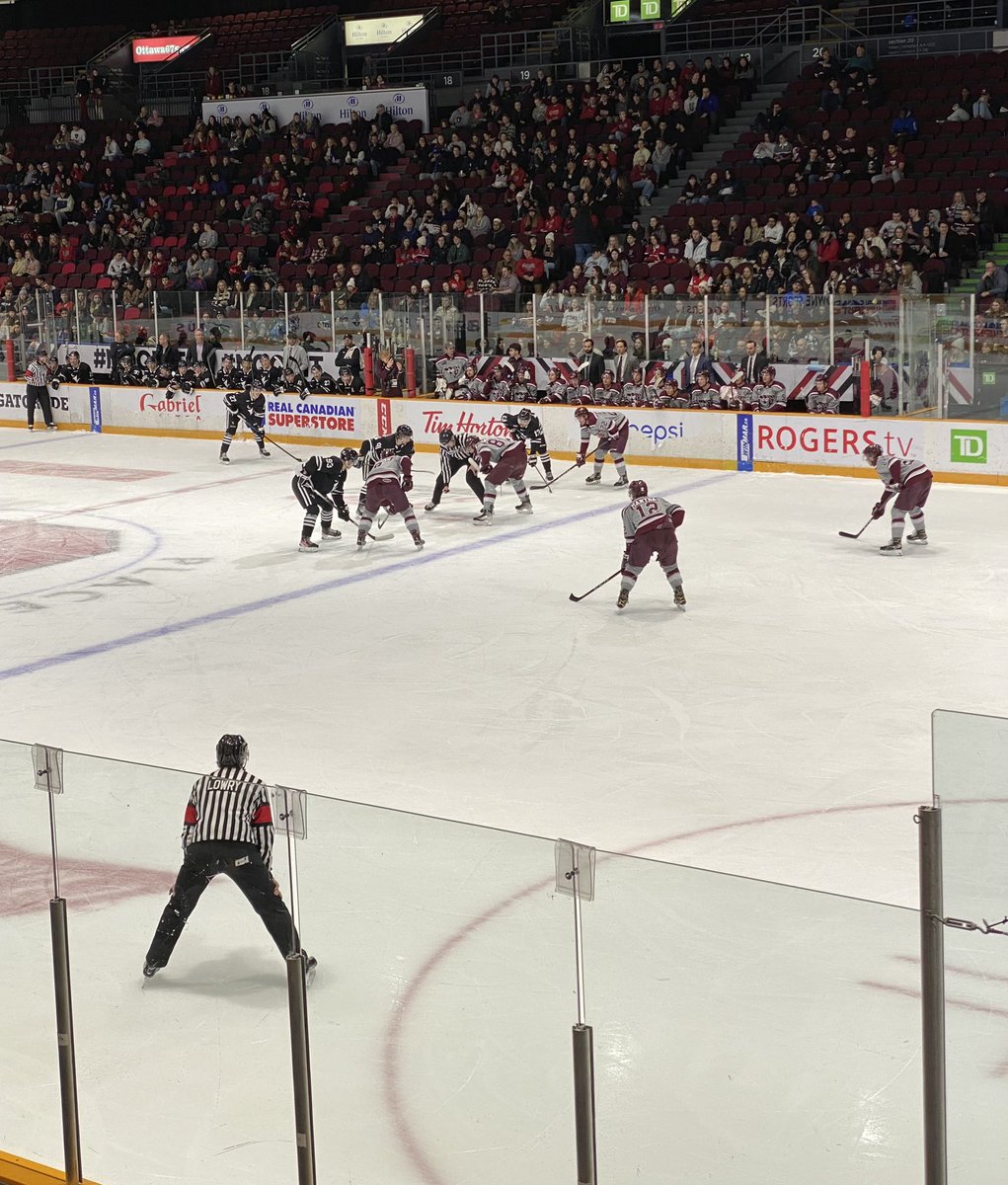 TSN1200's tweet photo. Once again the @uOttawaGeeGees and the @CURavens went head-to-head for the annual #colonelbyclassic night at TD Place π
Congratulations to the Carleton Menβs team and the uOttawa Womenβs team for exciting overtime wins π https://t.co/wMbbEw7kjJ