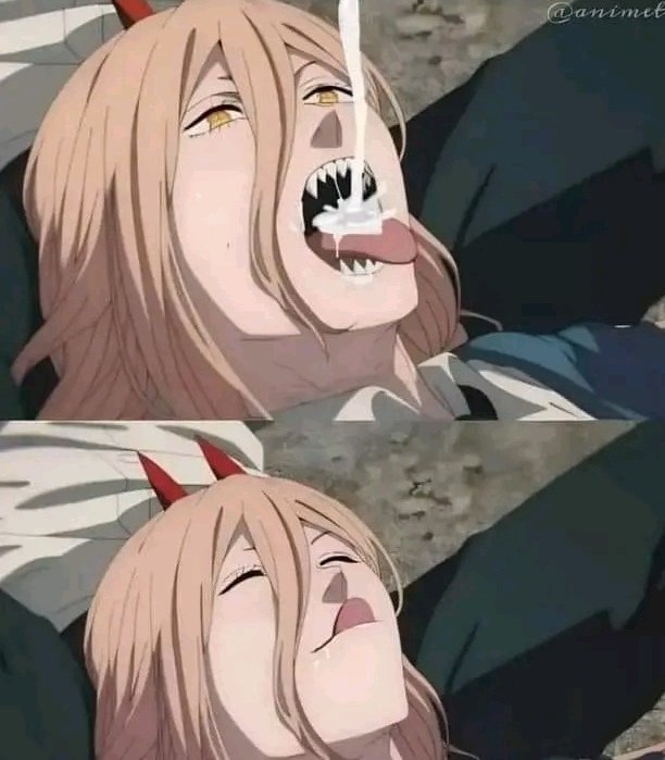 Tomando la cena antes de dormir. Este es el segundo fluido que Power aceptaría de un Humano a demás de la Sangre. 😈