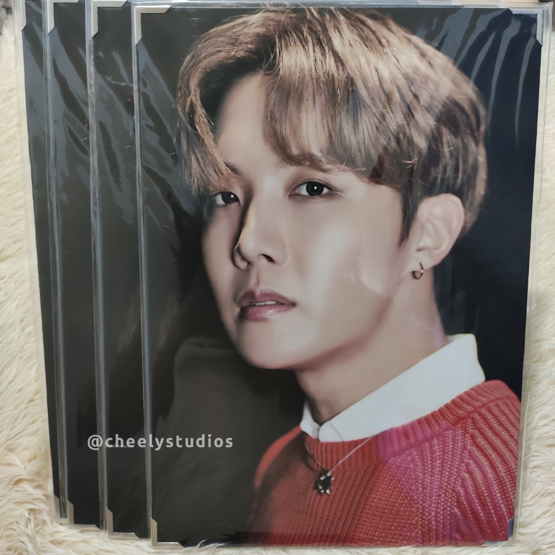 CheelyStudios's tweet photo. WTS LFB PH RT

🔥ONHAND
MOTS O:NE PREMIUM PHOTO

💸SALE: P650 EACH ONLY
Available:
JHOPE
RM

INSTAGRAM: CHEELY STUDIOS
KPOP SHOP
KOREA AND JAPAN PASABUY

SUGA JIMIN V TAEHYUNG JUNGKOOK
#CHEELYSTUDIOS #BT21 #KOYA #RJ #SHOOKY #MANG #CHIMMY #TATA #COOKY #CHEELYONHAND #BTSARMY https://t.co/oUqdthRrt5