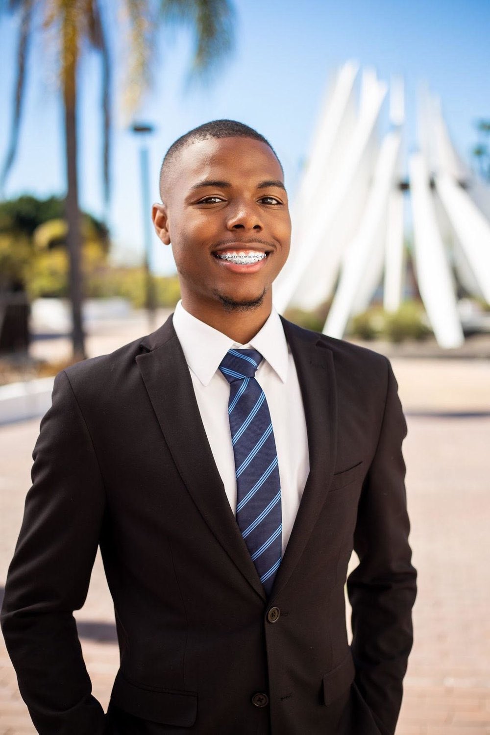 Jasmyne Cannick on X: What a weekend! Where to start? A well known LA  grifter—Devund Tinson aka David Cunningham—broke into a home in Inglewood  while the homeowner was out of town. He