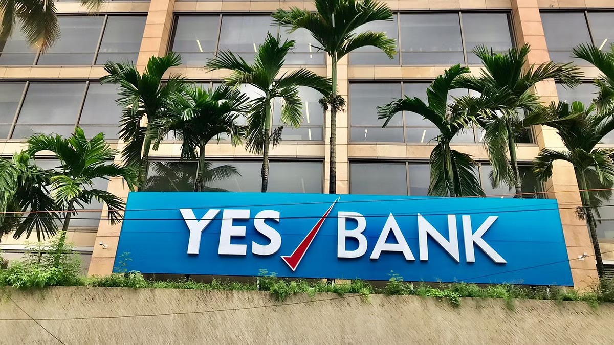 SwastikaInvest's tweet photo. 🗒️ Yes bank's net profit slides 80% YOY to 52 crore
NII up 11.7 %
GNPA 2 %
#YesBank #grossNPAratio #netinterestincome #netprofit #Bank https://t.co/8sKX4YO2Gl