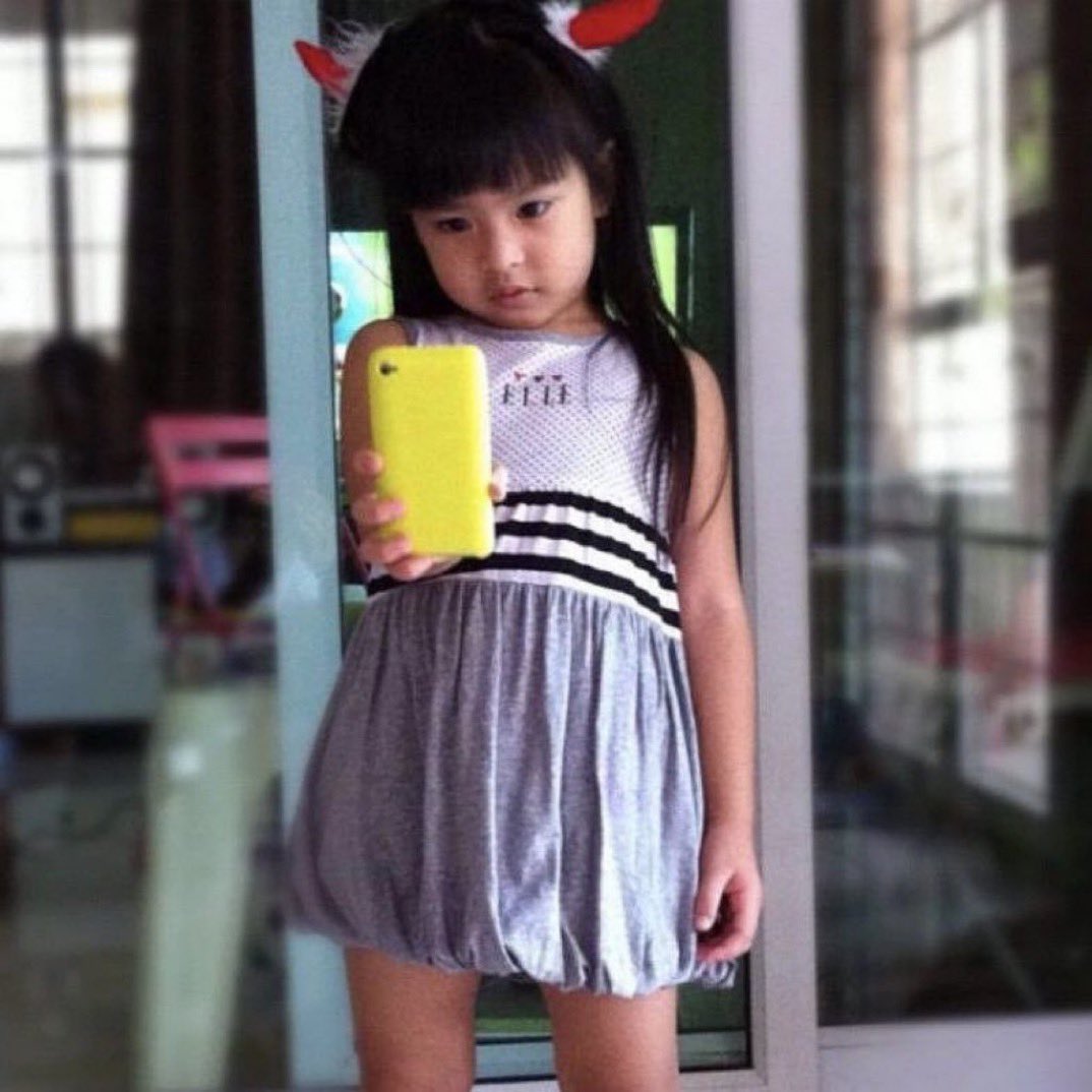 teryaaa__'s tweet photo. พรีเดบิ้วแบบตัวลูก https://t.co/U9ssCcn6gh