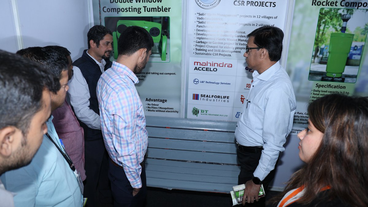 pcmcindiagovin's tweet photo. Dignitaries of Pimpri Chinchwad Municipal Corporation visited the stall of 'Concept Biotech' at #RecyclingAndWasteExpo2023 and appreciated their efforts of processing wet waste through 'Rocket Composter'.#SwachhPCMC #SwachhBharat #SwachhSurvekshan #homecomposting #recycling #expo https://t.co/TkEZqxwkYJ