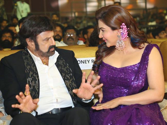Caption this !! ❤️
