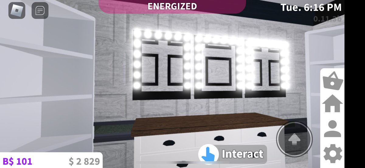 TiaChumis's tweet photo. @Sbuildsx @cyder_tv Ugh how terrible! How about this error of the mirrors over wood paneling. I hope the new company fixes all the mobile errors! The future is mobile! #bloxburg @Roblox https://t.co/nF3fYRe9FY