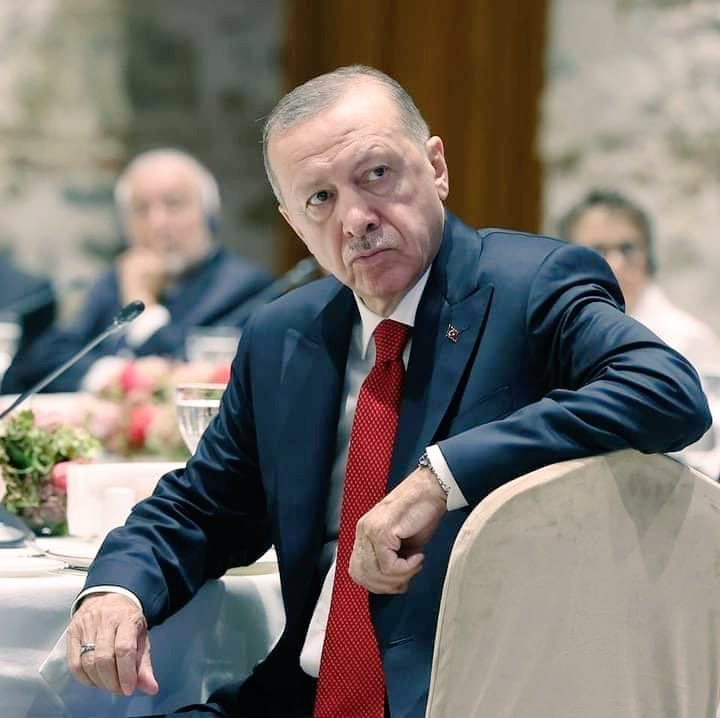 571sancaktim's tweet photo. @umitozdag En öne sizi alarak 🚀🚀🚀gidişiniz olur.. https://t.co/SZ15NLNlWn