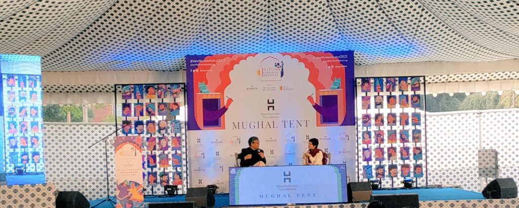 'All stays are sojourns...temporary visits...'
@janicepariat in conversation with #AmitChaudhuri 

@JaipurLitFest 
#JaipurLiteratureFestival2023
