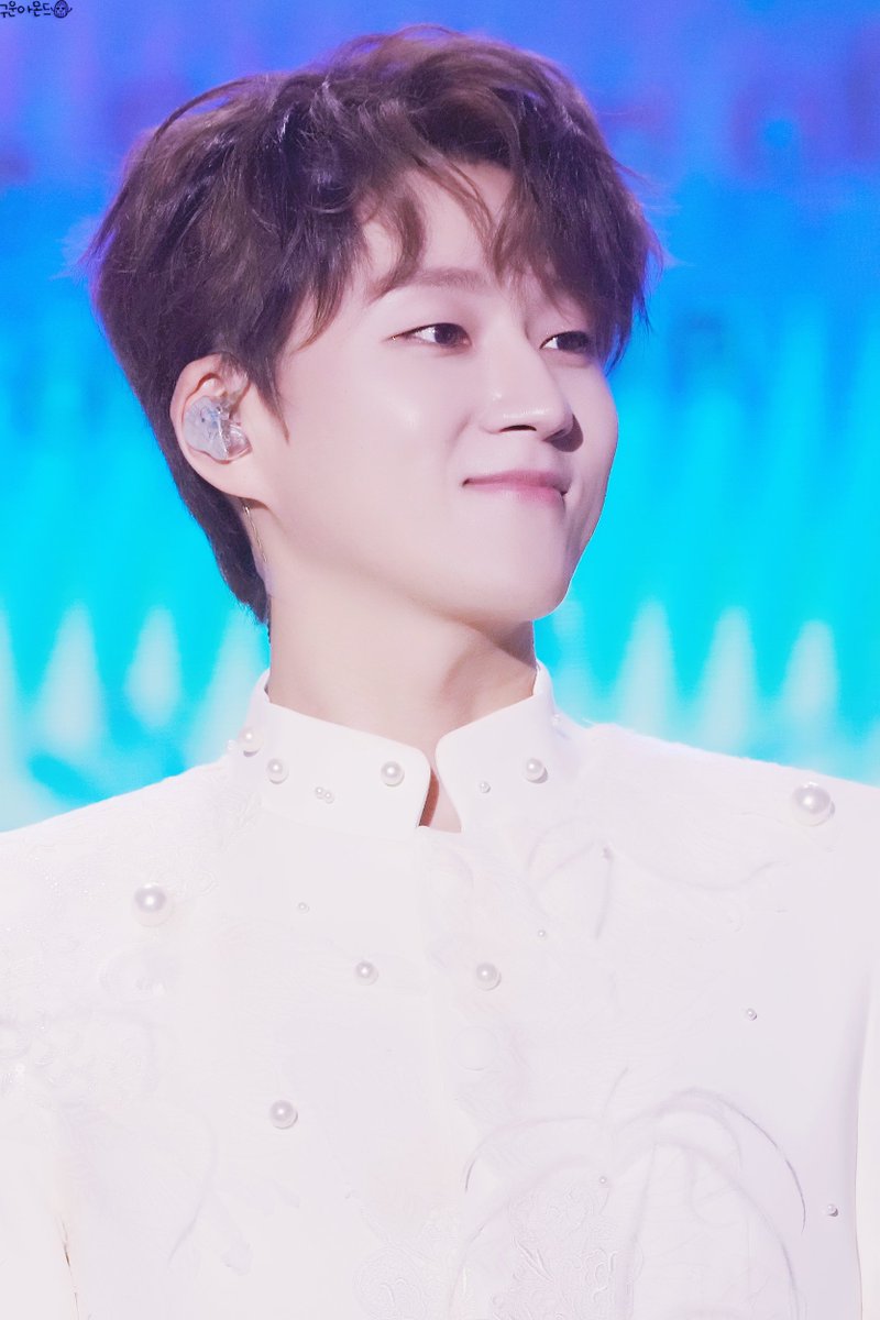 221225 The Palace of Forestella in Daegu
😻✨😻✨😻✨😻✨
#포레스텔라 #Forestella #조민규