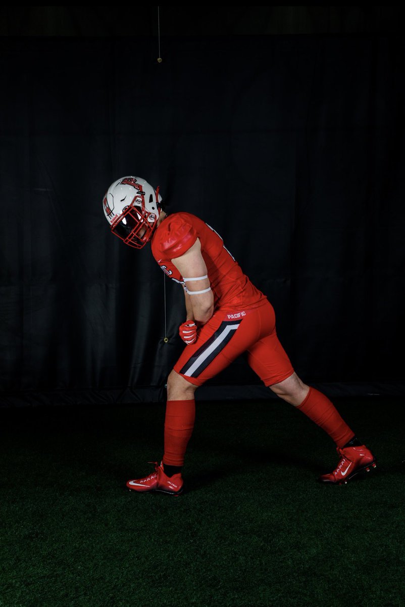 nate_barnes18's tweet photo. Thank you Pacific University for hosting us this weekend! Awesome time with the boys! ⁦@CoachJCraft⁩ ⁦@Coach_Gilgan⁩ ⁦@CoachFalc⁩ ⁦@coachflory⁩ ⁦@Coach_Tui52⁩ @CoachCross2⁩ ⁦@AndySchell23⁩ ⁦@RFordFSP⁩ https://t.co/ibl2b31HKk