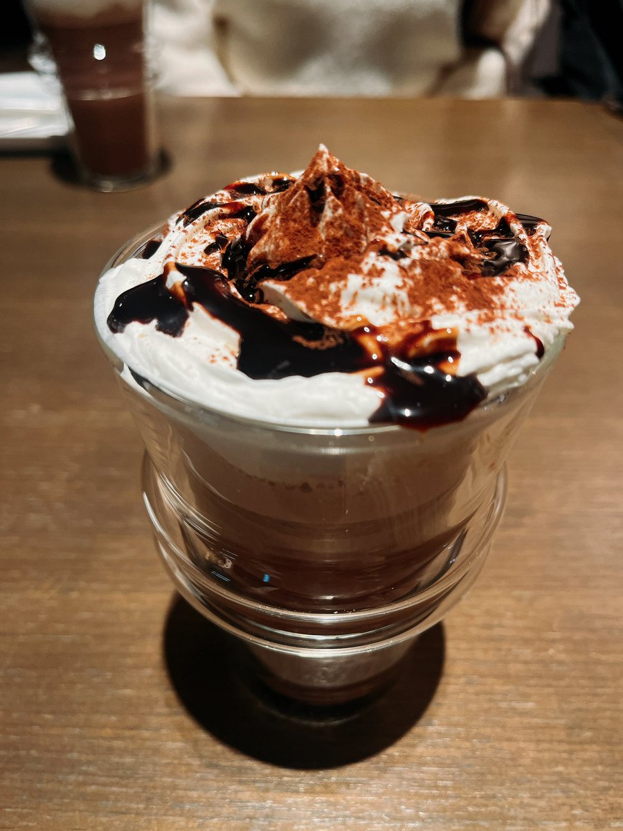 o6x2o's tweet photo. イチゴのパンケーキとリッチココア🥞🍓☕️
#THESTRINGS
#ゼルコヴァ
#ストロベリーミルフィーユパンケーキ https://t.co/nQt70aqQvD