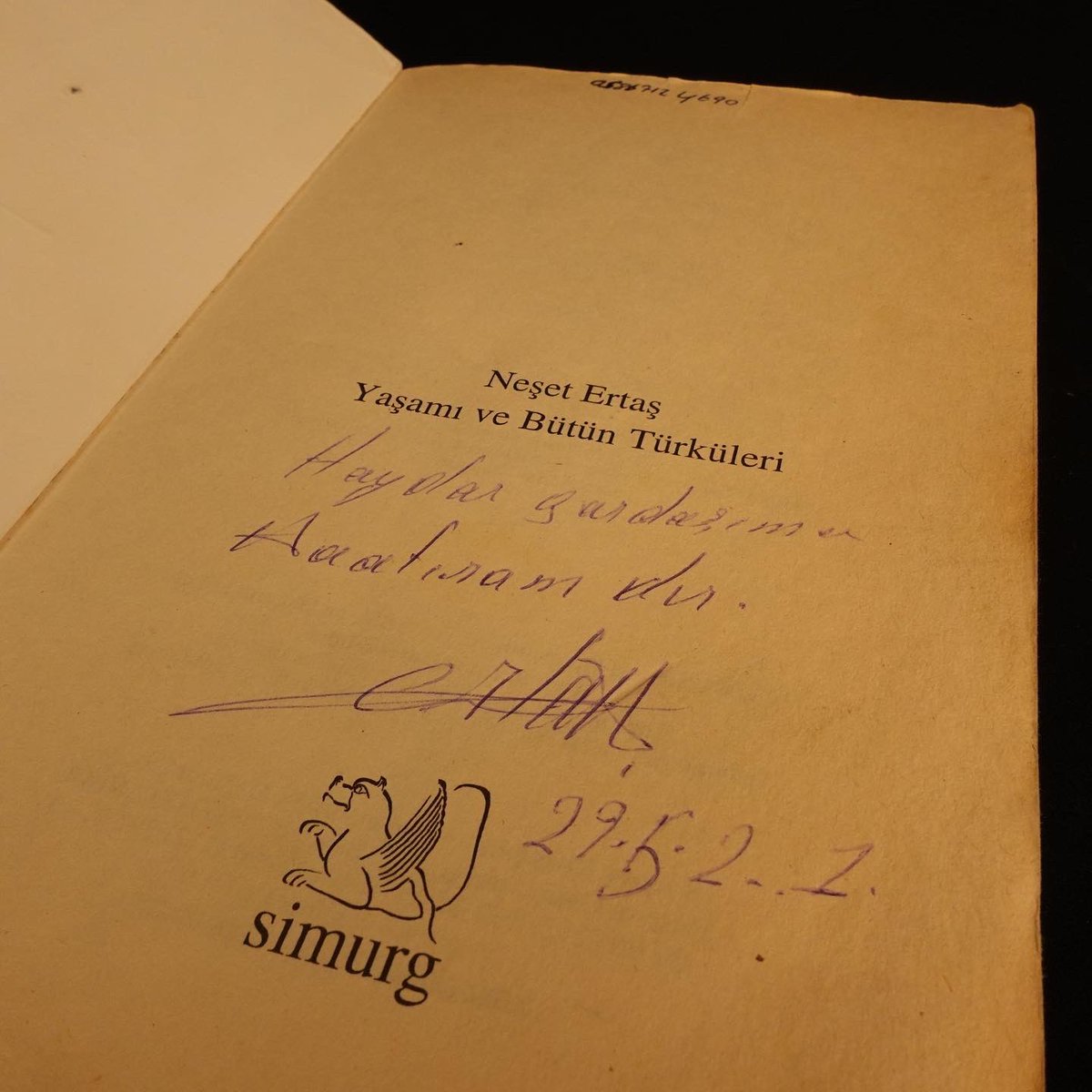 Tek müzayede, 300 imza! 

Şükûfe Nihal, Rıza Tevfik, Hakkı Tarık Us, Edip Cansever, Tomris Uyar, İlhan Berk, Neşet Ertaş ve daha nice meşhur ismin ithaf ve imzasını taşıyan seçkin kitaplardan oluşan güncel “SAHAFİYE” müzayedemizi incelemek için:
phebusmuzayede.com