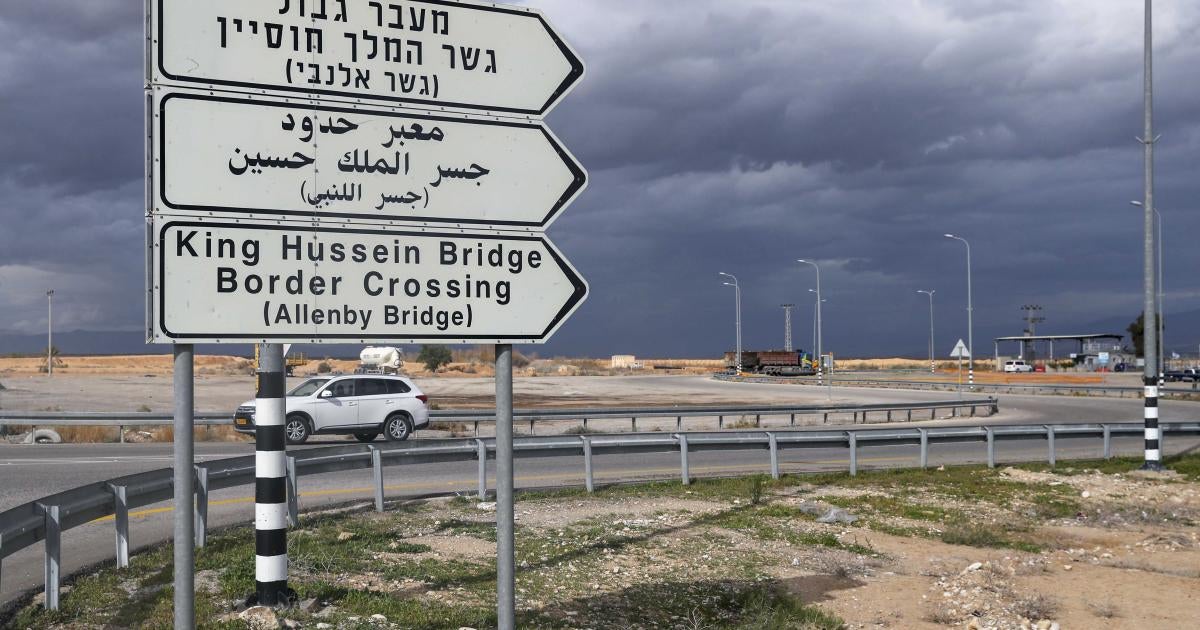 Kenneth Roth tweet media