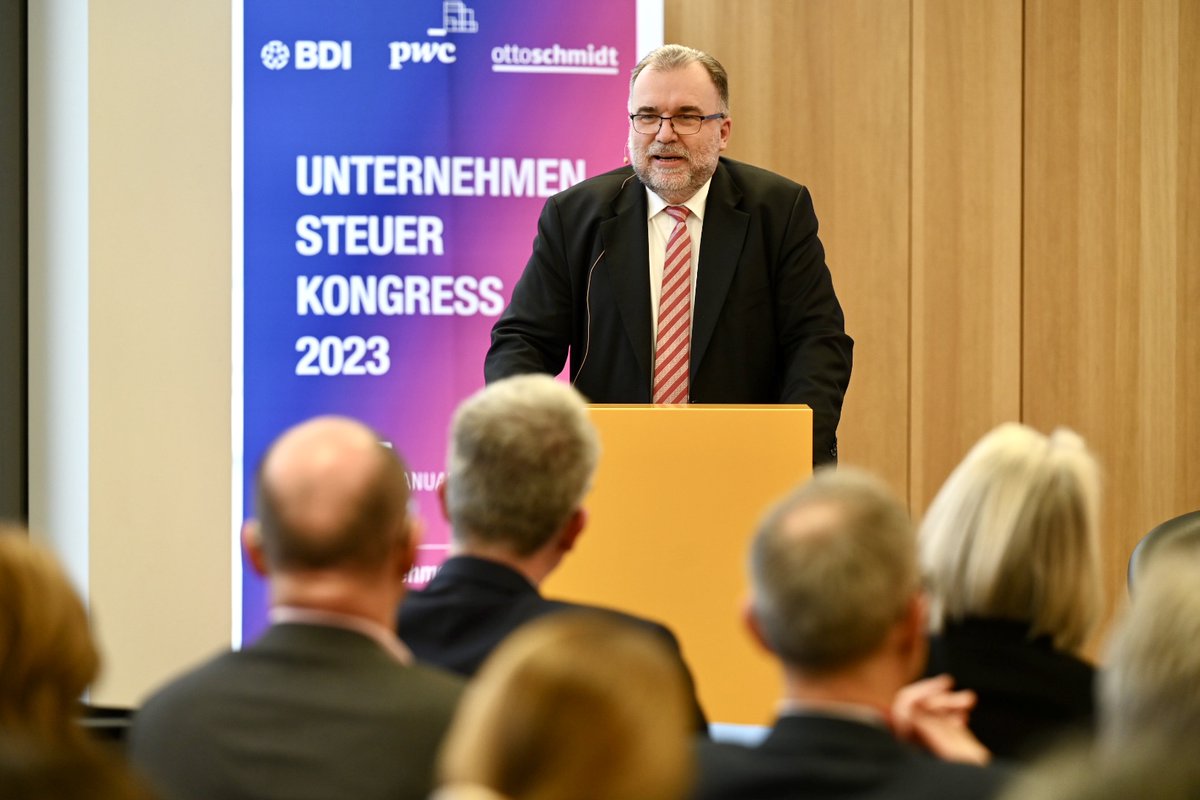Grußwort zum Untenehmensteuerkongress 2023 durch BDI-Präsident Prof. Dr. Siegfried Russwurm: "Krisenmodus jetzt in den Gestaltungsmodus wechseln". #UnternehmenSteuern23 #BDI