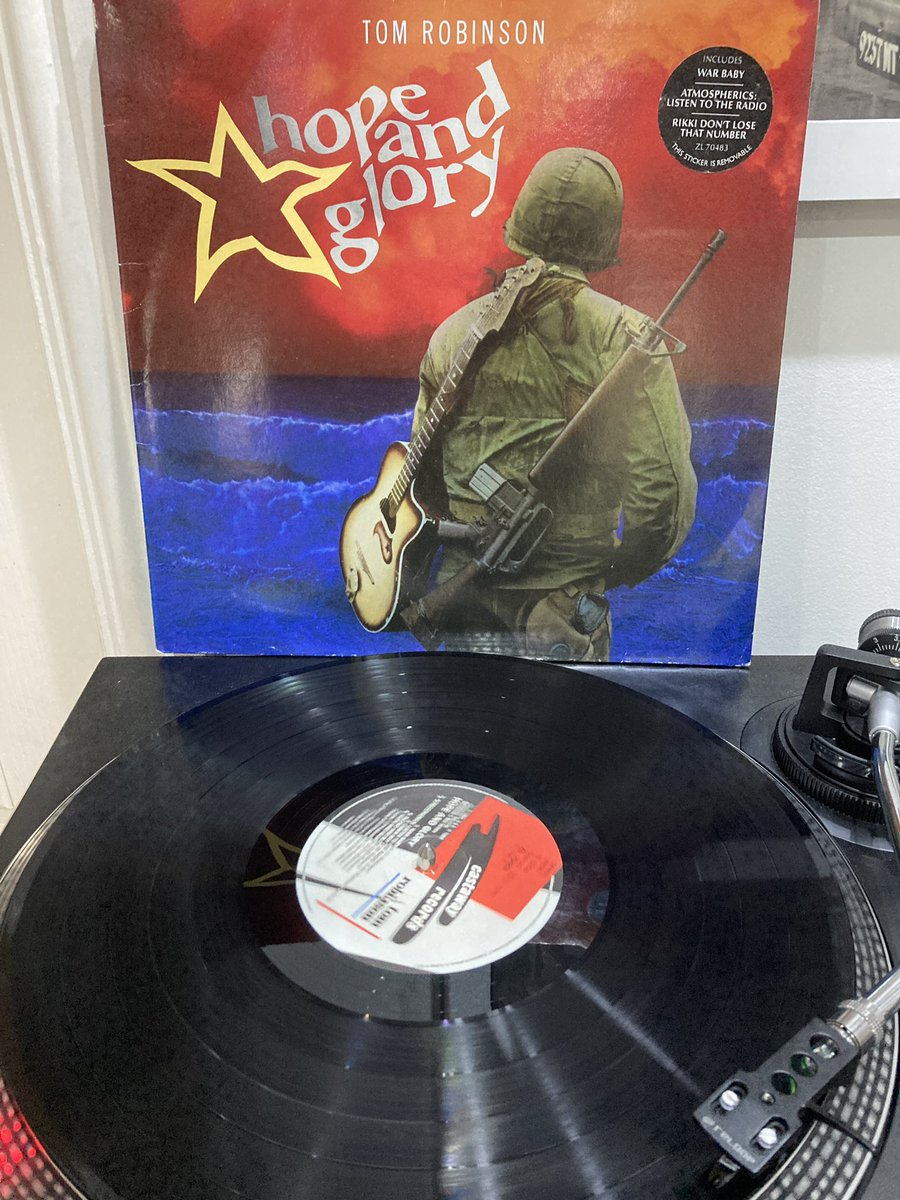 #nowplaying @freshnet watched sky arts doc on Rock Against Racism last night reminding me what a utter treasure Tom Robinson is. War Baby is one of the best songs of the 80s. #vinyl #rockagainstracism #antihate 🖤💚🤎🤍🌈☮️