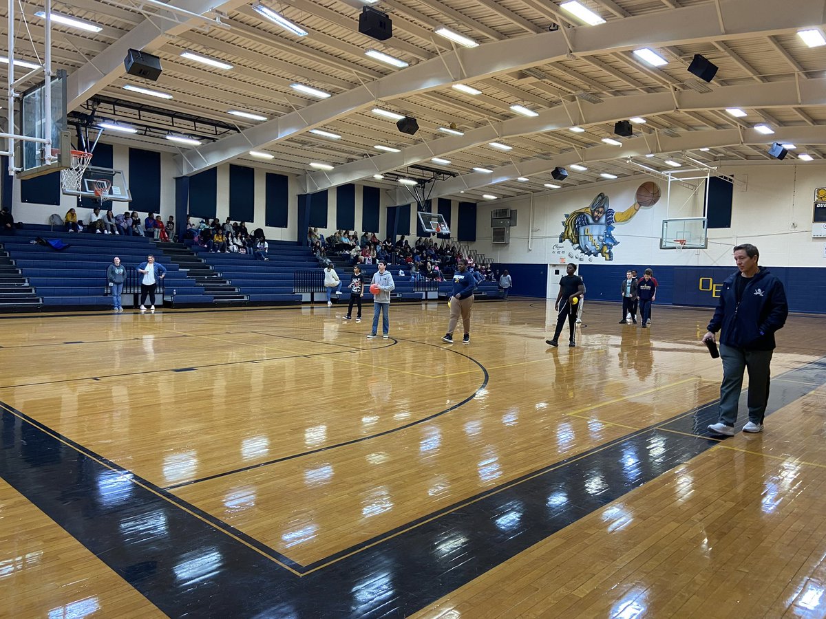 tmiller1914's tweet image. Our students had fun on Friday. They had an opportunity to play Dodgeball as a reward for iReady growth. GREAT JOB #theplacetOBe #OBPride @OBMSQuistors