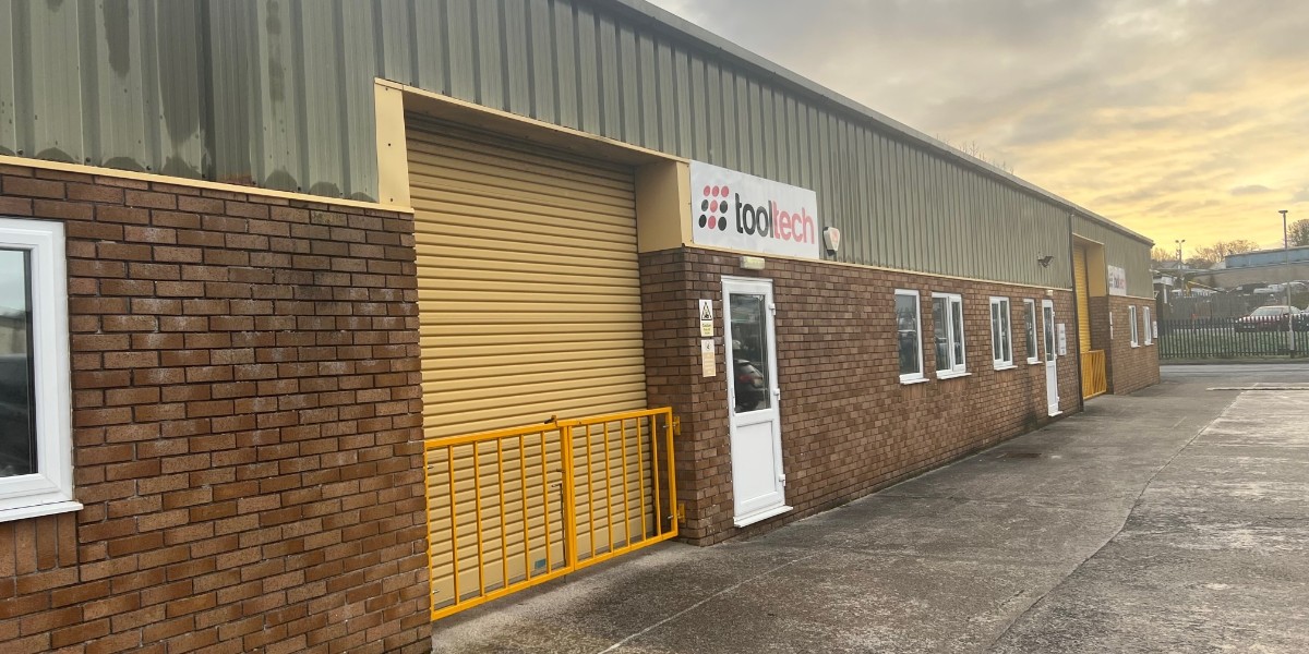 Ceratizit_Tools's tweet image. Our team are at Tooltech installing a TOM60 - nice to see Tooltech taking advantage of our service with full control of Cutting Tools 24/7

#cuttingtools
#ukengineering
#ceratizit
#ukmanufacturing