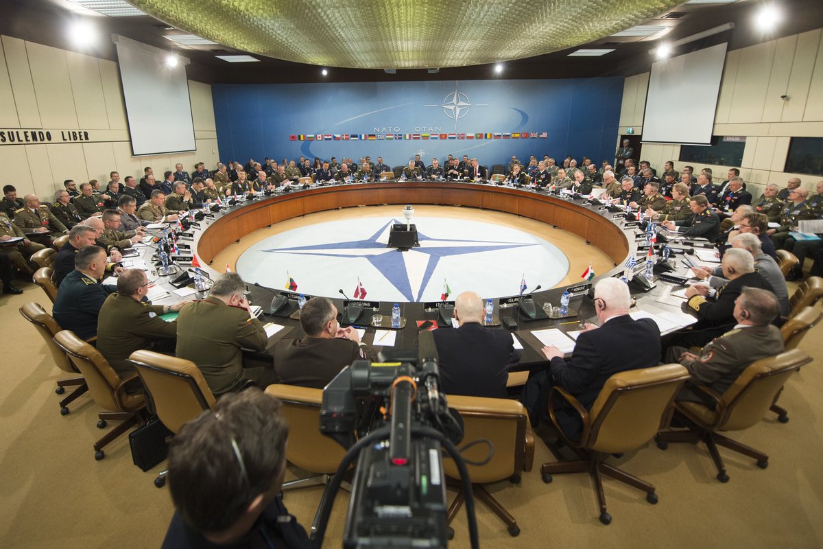 Rozhodl jsem se, že pokud se stanu prezidentem, povede moje druhá cesta do Polska, abych našeho dobrého souseda a přátele z Pobaltí ujistil, že ctíme dohody a Andrej Babiš nemluví za nás.