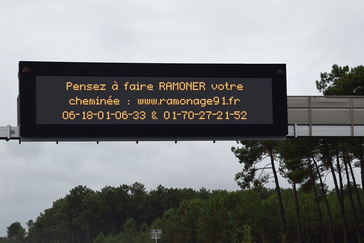 ramonage91's tweet image. #ramonage91 #villemoisonsurorge effectue le #ramonage de votre #cheminee #insert #chaudiere #bois #gaz #fuel #ramoneur91 &apos;
