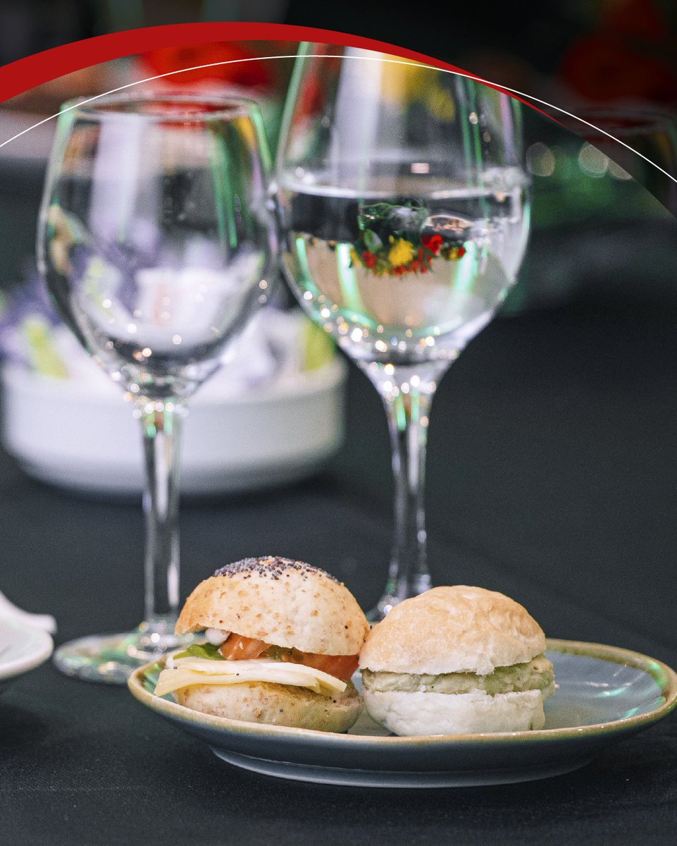 En materia gastronómica contamos con profesionales de la más alta calidad y excelencia, logrando que cada experiencia sea inigualable.

¿Quieres conocer más? Visita nuestra web 🌐 metropolitansantiago.cl

#Chile #eventos #gastronomía #comida #chef #meetings #conventioncenter