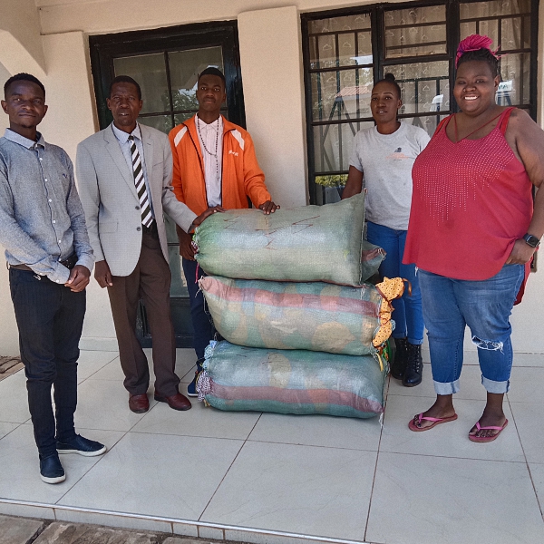 Our Fistula Care Centre in Malawi was delighted to fulfil Lingadza Rotary Club order this month for reusable sanitary pads, for distribution to girls in rural Malawi. 

#reusablepads #reusablesanitarypads #rotary #lingadza #malawi #menstrualhealthmatters #charity #EducationJobs