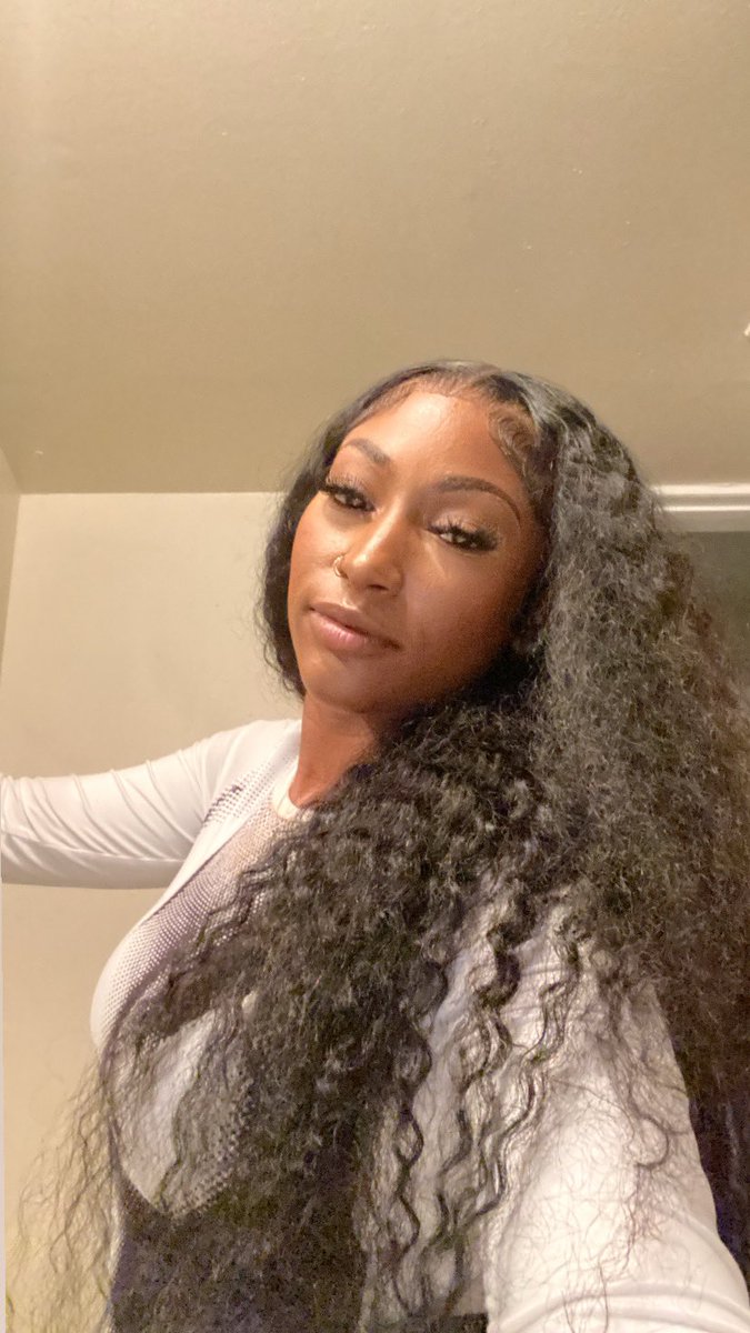 ReneeKaoir's tweet image. #waddup