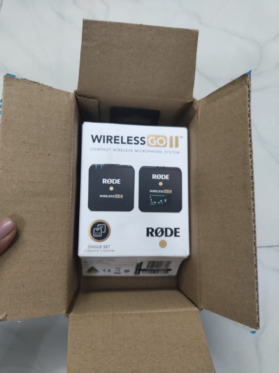 Infinitytechyt's tweet image. @flipkartsupport @Flipkart @GyanTherapy @AmreliaRuhez 
I ordered Rode Wireless Go Mic From Flipkart and i Received Totally Different product that is Boat Earbuds,Now I&apos;m trying to return it but every time Seller Reject My return Request.I have already sent proof to flipkart team.
