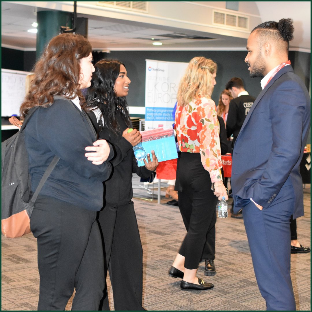 Our #SixthForm students had another opportunity to explore a variety of university options and ask relevant questions related to course offerings, qualifications, and all potential future pathways at our #UniversityFair.

#WeAreParkHouse
#KeyStage5
#UniversityOfChoice