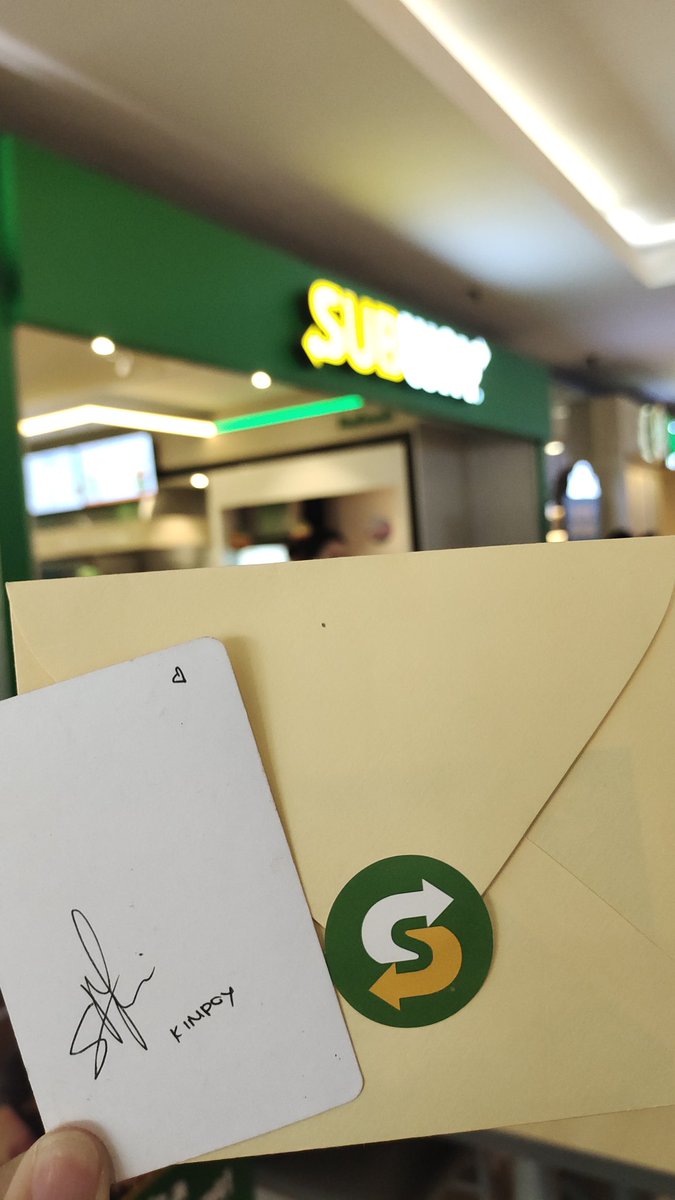 iamseizemic's tweet image. Excited na ko sa mga pictures. Hahaha! Thank you @kimpoyfeliciano &amp;amp; Subway PH! 💚🤩

See you soon ulit Mayor! #SubwayPH