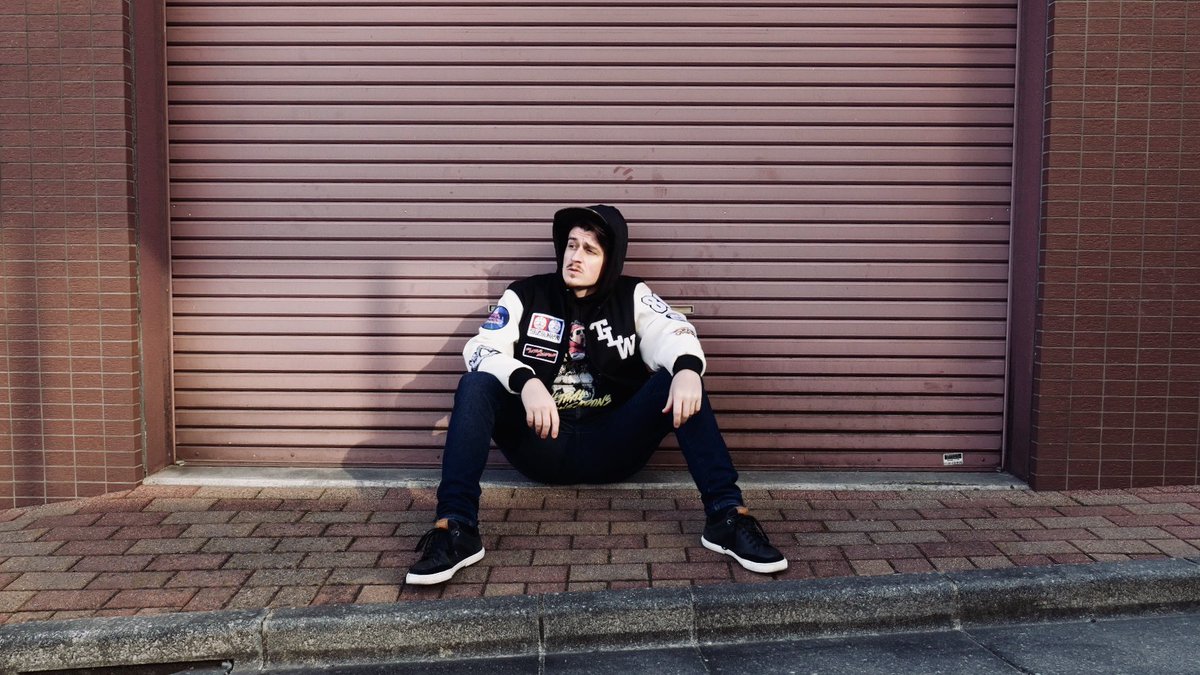 ポンザーのスタジャン】 モデル:180cm L-size着用