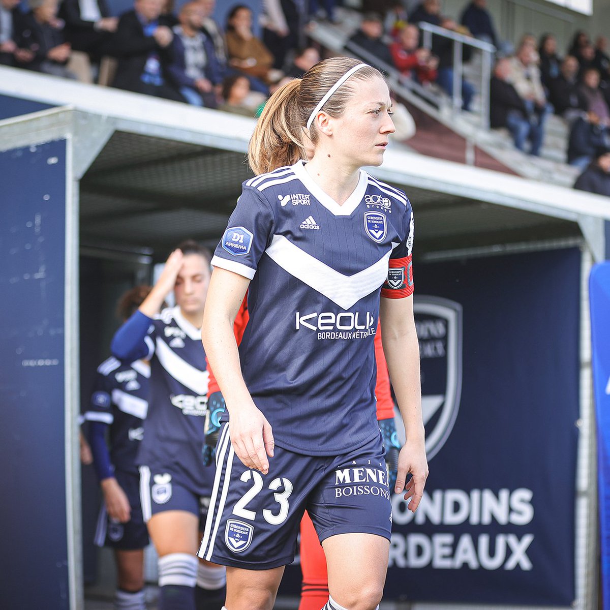 Joyeux anniversaire <a href="/AndreaLardez/">Lardez Andréa</a> ! 💙🤍
Notre capitaine fête aujourd'hui ses 2⃣9⃣ ans ! 🎂