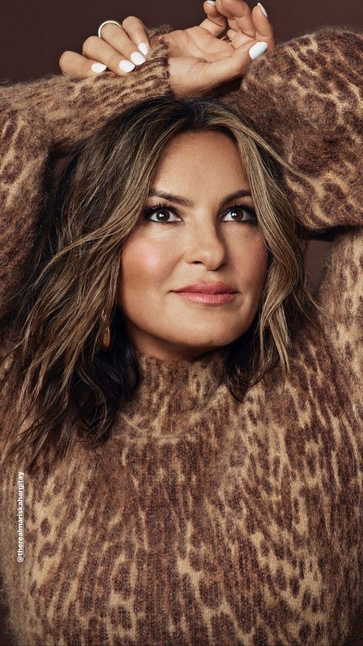 OMG WAIT IT\S MARISKA HARGITAY\S BIRTHDAY HAPPY BIRTHDAY YOU BEAUTIFUL HUMAN BEING  