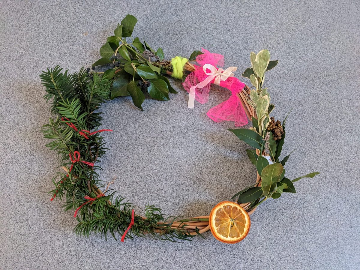 As part of our Reconnect! community skill-sharing programme <a href="/laylarocket/">Layla Tully</a> ran a wreath-making workshop that helped to reflect on the year ahead using natural and upcycled materials! Beautiful results and a very inspiring session! Thanks to our funders <a href="/TNLComFund/">The National Lottery Community Fund</a> #reconnect