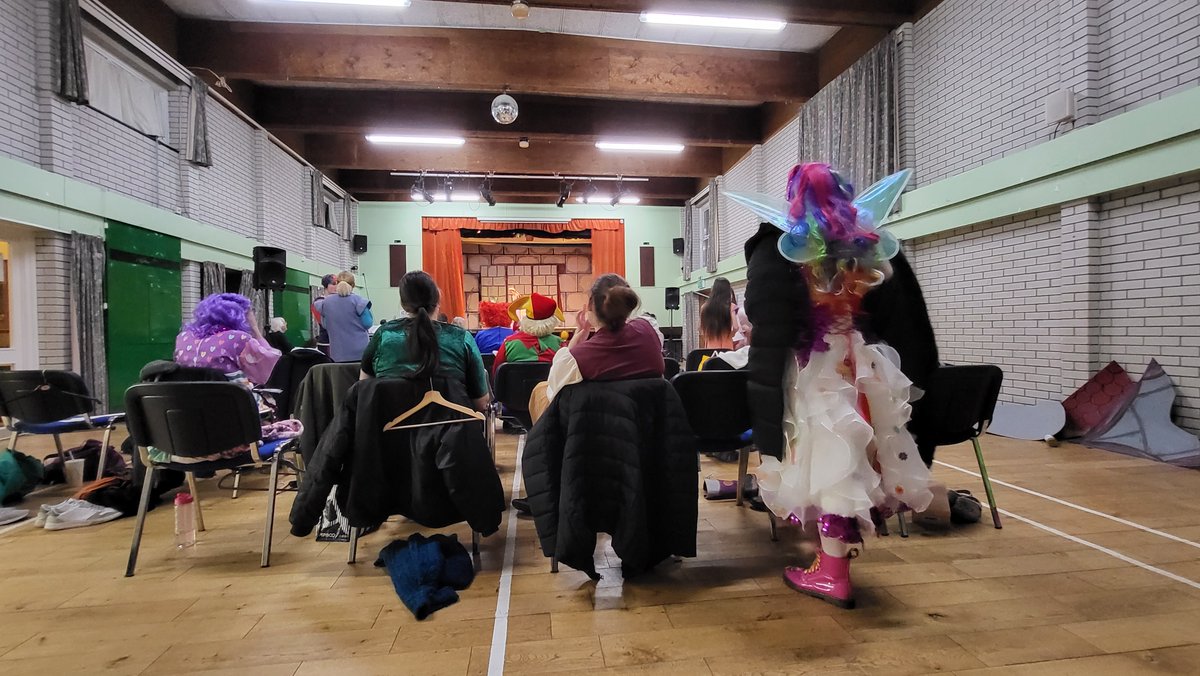 HuttonDrama's tweet photo. First on-stage rehearsal for this week's Hutton pantomime - Rapunzel!  Hutton Village Hall.
Light refreshments and a bar available.
If you don't have tickets yet, phone Carole on 01934 519122 to reserve them or book online at:
 https://t.co/adXTcLA1xK https://t.co/3mC3bqN1R9