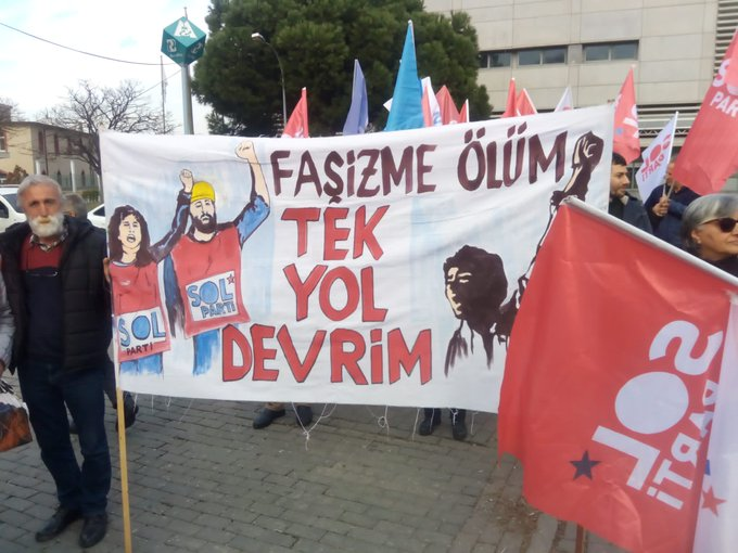 lavadisi's tweet photo. @mr_abuzer @osyuksel @Burhimum BUNLARDA MÜSLÜMAN DEGİL,  TÜRK KATİLLERİ LENİN, STALİN İ ÖNDER EDİNMİŞLER. https://t.co/BUbPcsyt4s