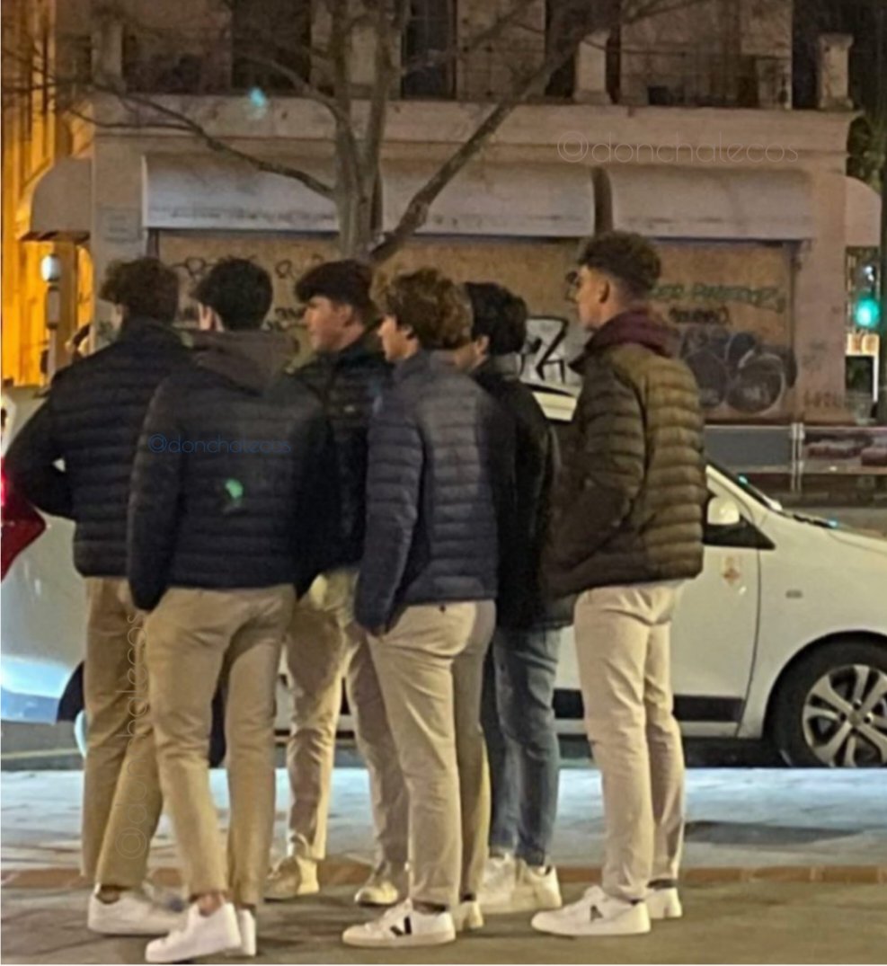 Fallo en MATRIX: Un virus Cayetano se apodera del Agente Smith.