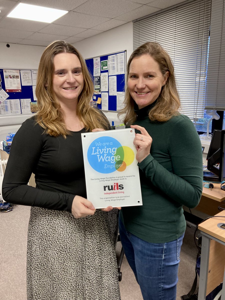 Our new FriendBee Coordinator, Rachelle and CEO, Cathy are excited to share our latest accreditation that just arrived in the post! @LivingWageUK #LivingWageEmployer 

We've been paying our team the #LondonLivingWage for years, and we're excited to make it official ✅