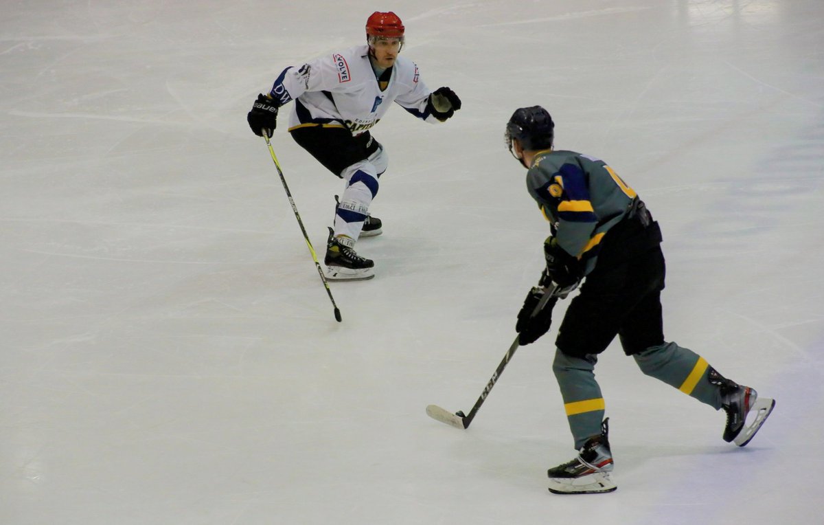 heather_0_0's tweet photo. Some photos from the @edcapitals game on Saturday - putting them on my phone has lowered the quality but safe to say sports photography is definitely something I'm wanting to learn more about
(These photos aren't for professional use and were taken in my own personal time) https://t.co/AFrCQnFPgf