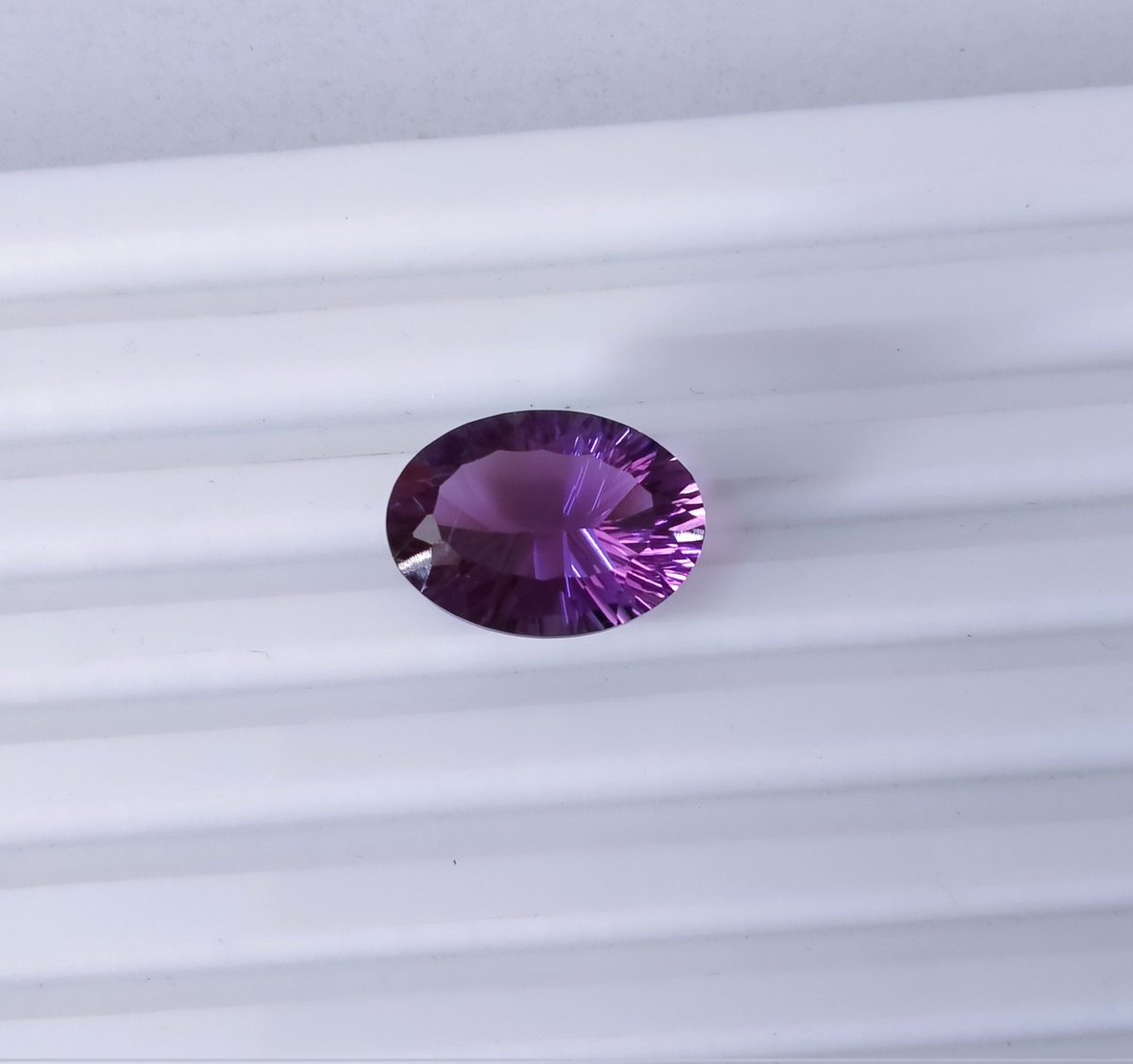 krishna_gems's tweet photo. Excited to share the latest addition to my #etsyshop: 18X13MM Amethyst fancy Oval Concave cut AAA Quality #amethystconcavecut #amethystfancy #cutgemstone #amethystcut #fancycutamethyst #valentinesday #facetedovalcut #yargı #Quran #etsyfinds #49ers #twitch https://t.co/y1EFW9bEjW https://t.co/NF2AHiTg5D