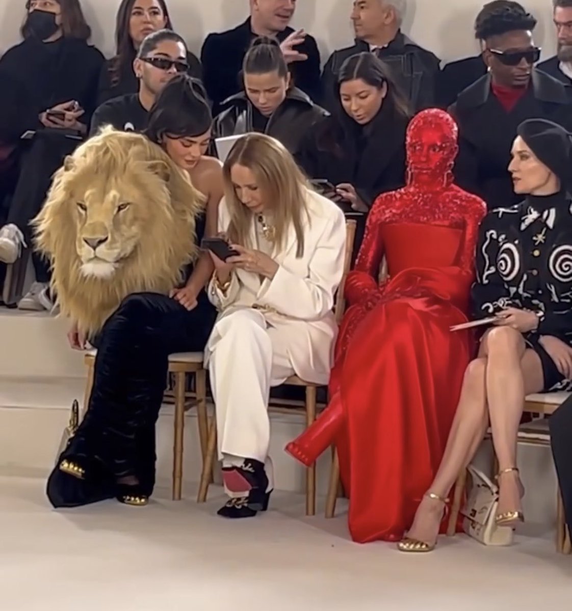 Monday mornings in fashion