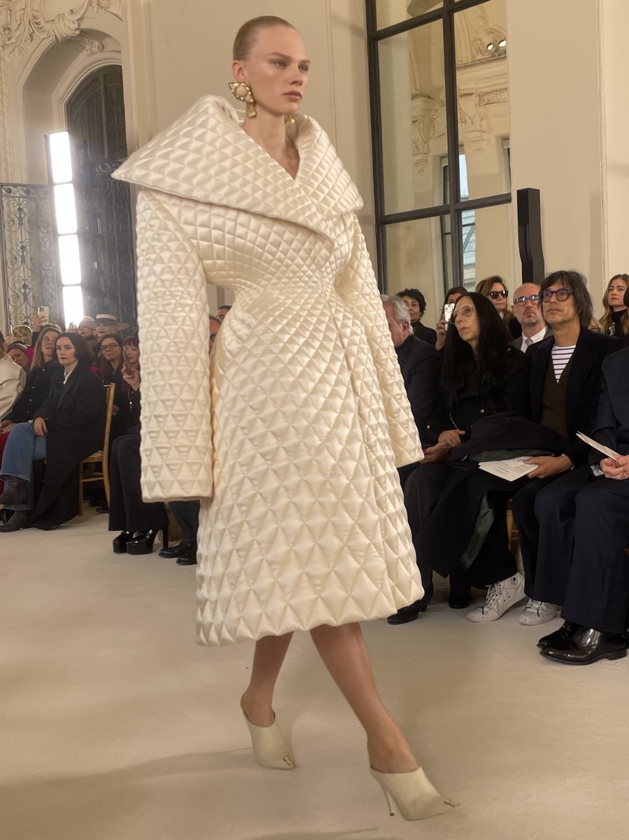 Texture #Schiaparelli #couture