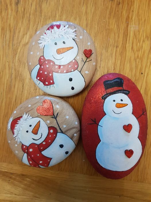 JBCrossStitch's tweet photo. loved having my hand painted Christmas pebbles adding some festive sparkle around our house last year. Is it too early to start thinking about Christmas 2023?! #Christmas #homedecor #homemade https://t.co/DFHTBqQfrc