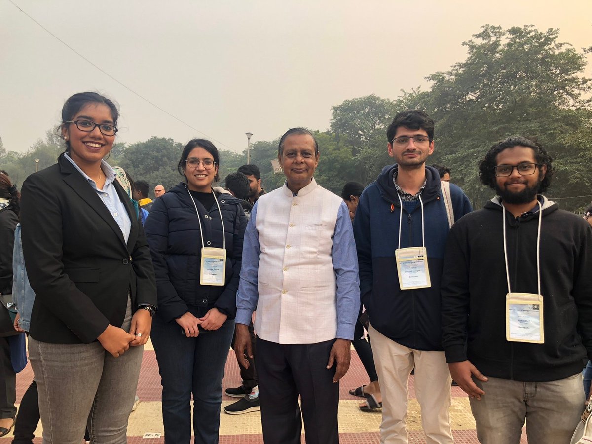 Deepak6drl's tweet photo. Fortunate to meet our #GreatGrandPI Prof S.C Lakotia and #GrandPI Prof. Jagat Kumar Roy. Two most celebrated personalities in #flyIndia community. @iFly_InDRC @45aicbcbhu @bhupro @DrosDGRC @flystocks @LolitikaMandal https://t.co/Ca6dtwMqME