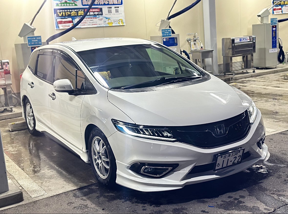 Milkye1122's tweet photo. サボりまくってて…
やっと今年初めての洗車〜✨ https://t.co/c9ovdYJVKY