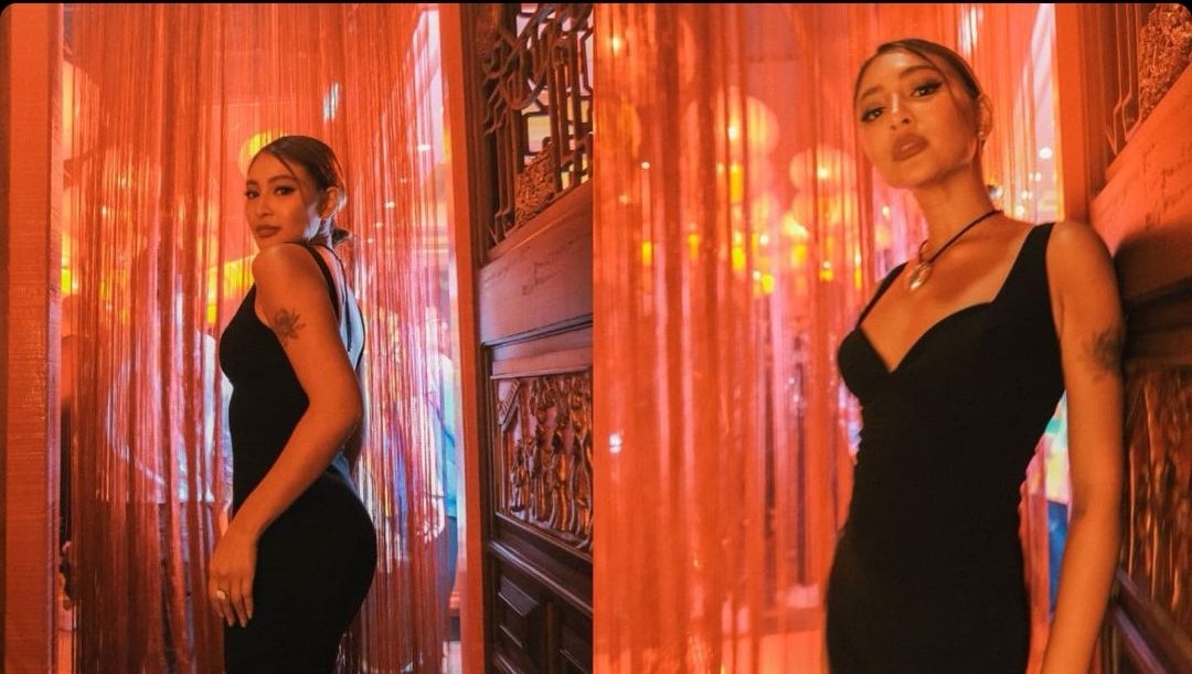 leigh3112's tweet photo. Naddie vibe 🔥 slow shutter ALWAYS gives a mood 👀
Taken with the Fujifilm X-T4 + xf 16-55mm f/2.8 in 1/20 f/2.8 ISO 2500
BTS 🎥 @jessdungo
#fujifilmphxmagic
#Fujifilmph #fujixmagic #xt4
#NadineLustre
©️magicliwanag https://t.co/m1EoUGnUHC
